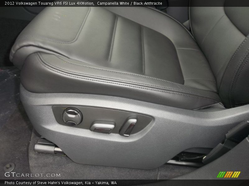 Campanella White / Black Anthracite 2012 Volkswagen Touareg VR6 FSI Lux 4XMotion