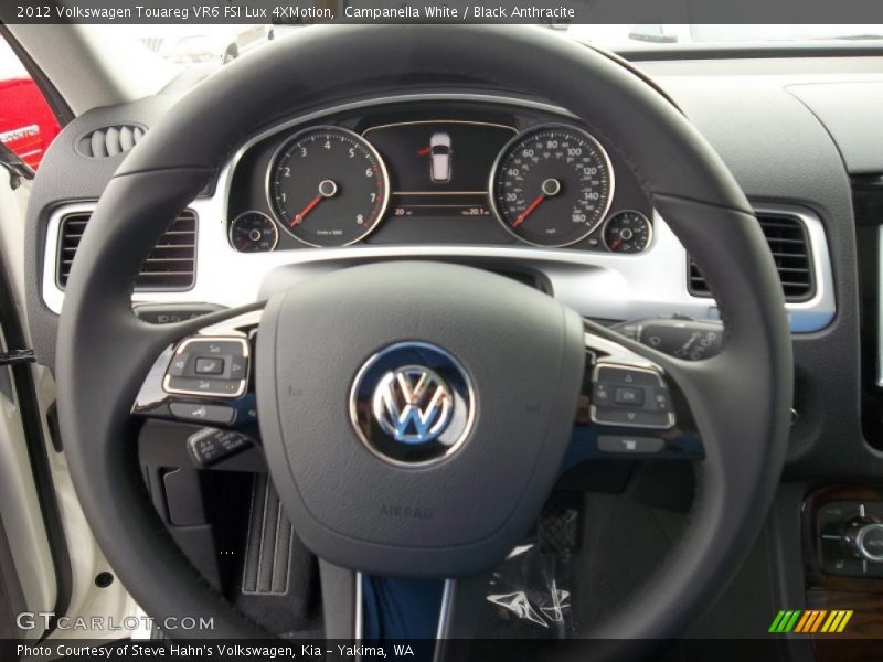  2012 Touareg VR6 FSI Lux 4XMotion Steering Wheel