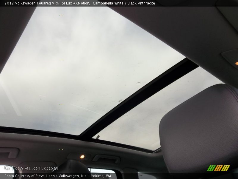 Sunroof of 2012 Touareg VR6 FSI Lux 4XMotion