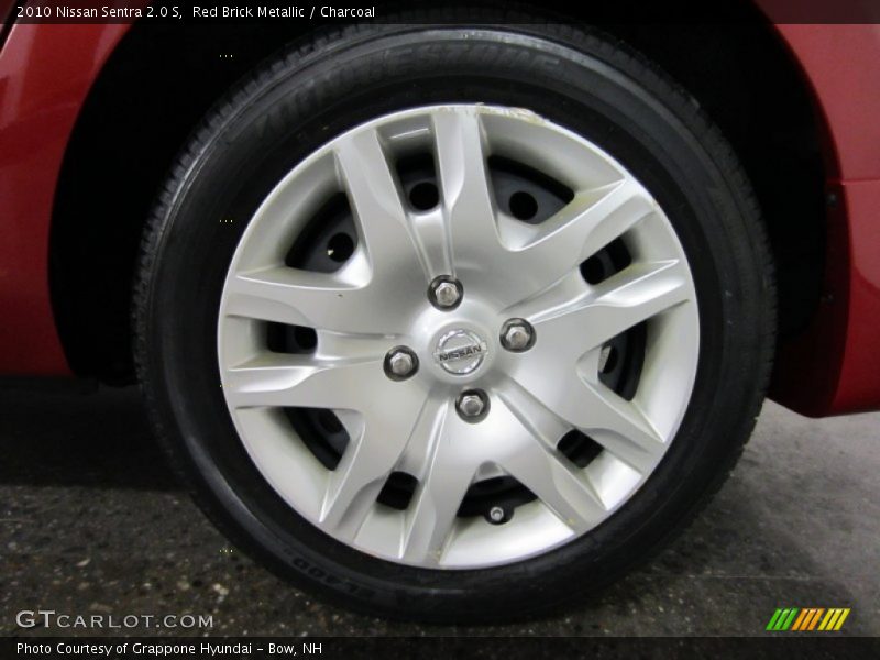 Red Brick Metallic / Charcoal 2010 Nissan Sentra 2.0 S