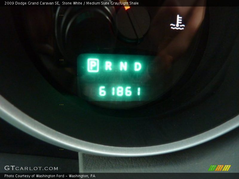 Stone White / Medium Slate Gray/Light Shale 2009 Dodge Grand Caravan SE