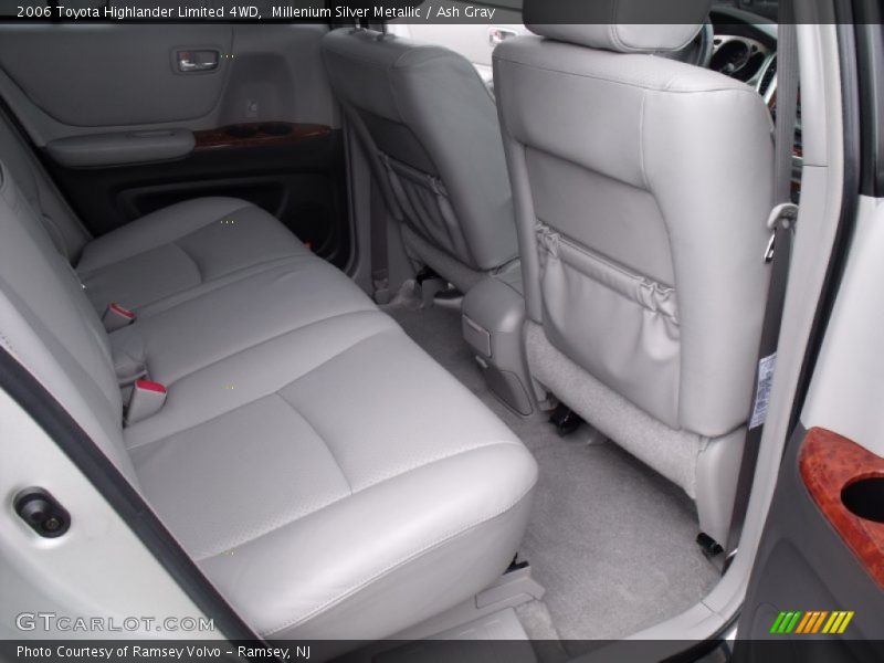 Millenium Silver Metallic / Ash Gray 2006 Toyota Highlander Limited 4WD
