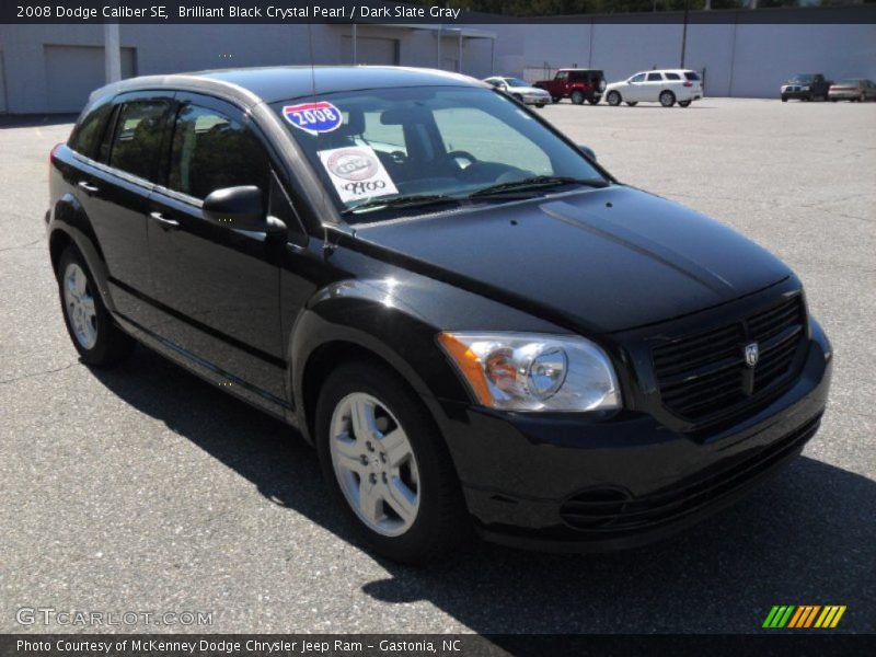 Brilliant Black Crystal Pearl / Dark Slate Gray 2008 Dodge Caliber SE