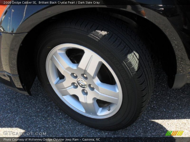 Brilliant Black Crystal Pearl / Dark Slate Gray 2008 Dodge Caliber SE