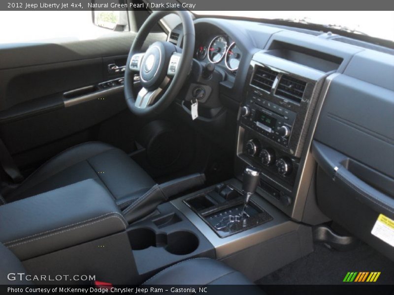 Natural Green Pearl / Dark Slate Gray 2012 Jeep Liberty Jet 4x4