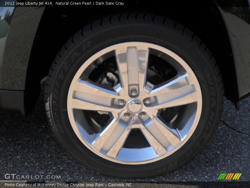 Natural Green Pearl / Dark Slate Gray 2012 Jeep Liberty Jet 4x4