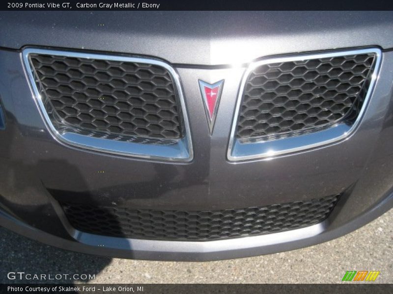 Carbon Gray Metallic / Ebony 2009 Pontiac Vibe GT