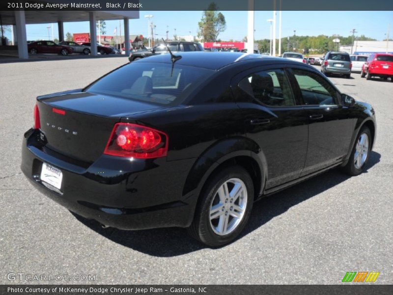 Black / Black 2011 Dodge Avenger Mainstreet