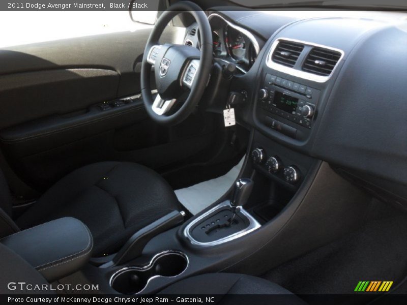 Black / Black 2011 Dodge Avenger Mainstreet