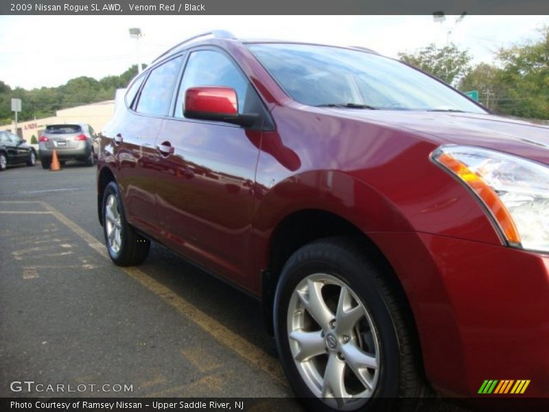 Venom Red / Black 2009 Nissan Rogue SL AWD