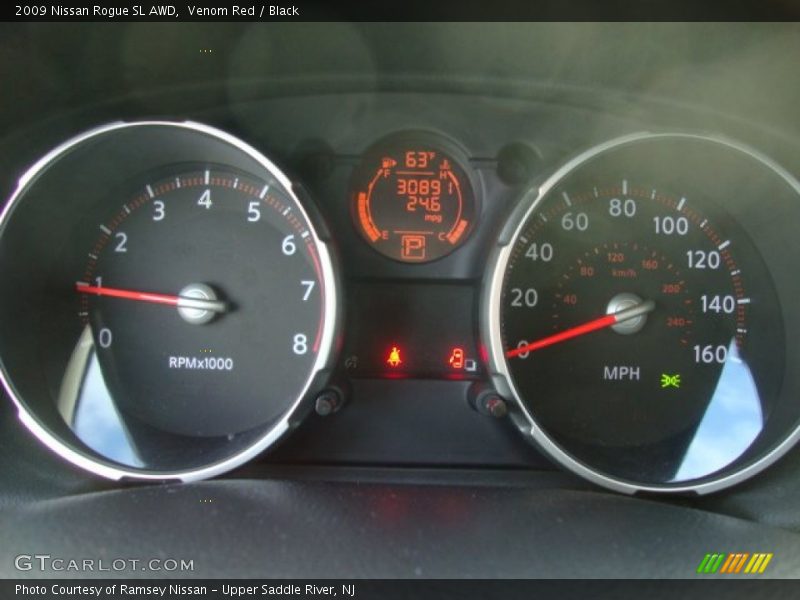 Venom Red / Black 2009 Nissan Rogue SL AWD