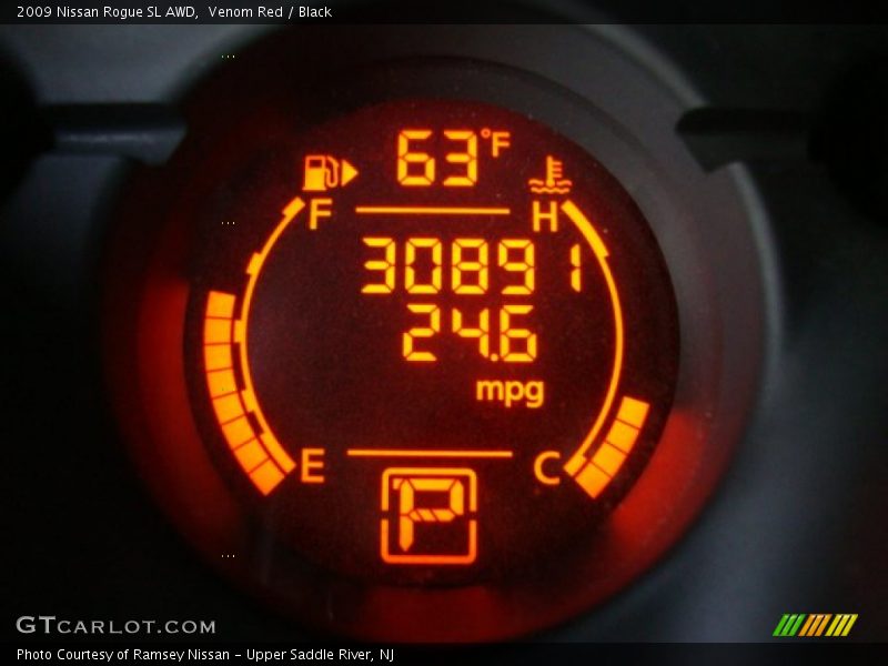 Venom Red / Black 2009 Nissan Rogue SL AWD