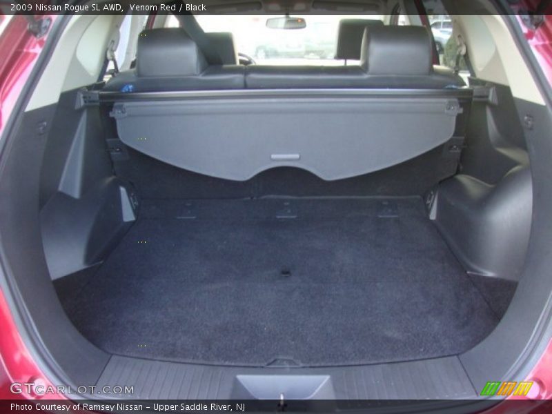 Venom Red / Black 2009 Nissan Rogue SL AWD