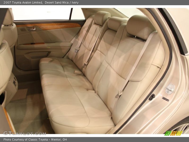 Desert Sand Mica / Ivory 2007 Toyota Avalon Limited