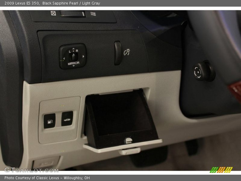 Black Sapphire Pearl / Light Gray 2009 Lexus ES 350