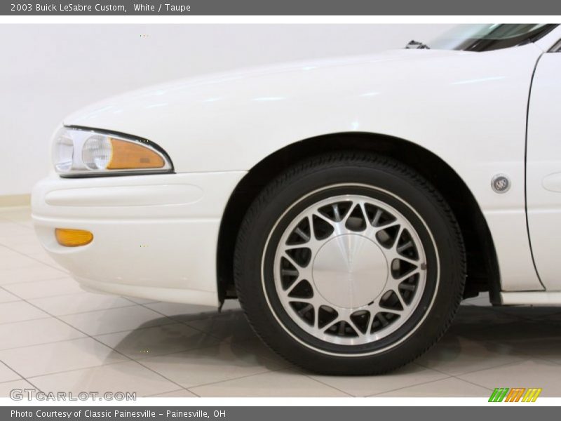 White / Taupe 2003 Buick LeSabre Custom