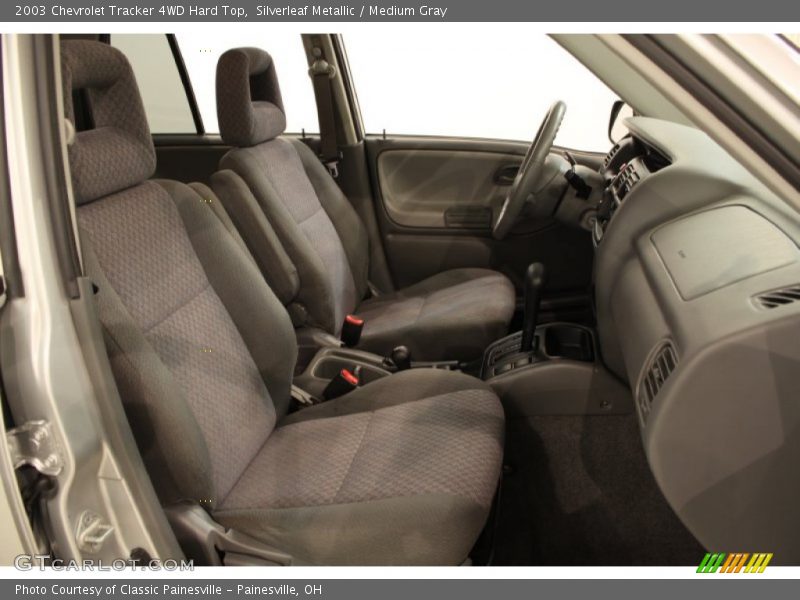 Silverleaf Metallic / Medium Gray 2003 Chevrolet Tracker 4WD Hard Top