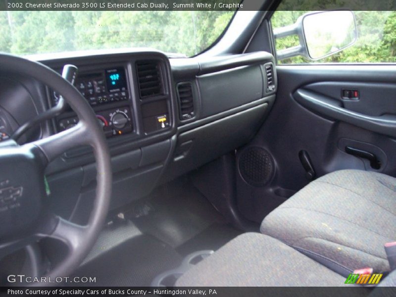 Summit White / Graphite 2002 Chevrolet Silverado 3500 LS Extended Cab Dually