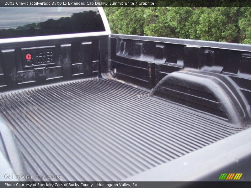  2002 Silverado 3500 LS Extended Cab Dually Trunk