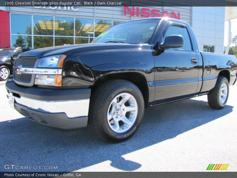 Black / Dark Charcoal 2005 Chevrolet Silverado 1500 Regular Cab