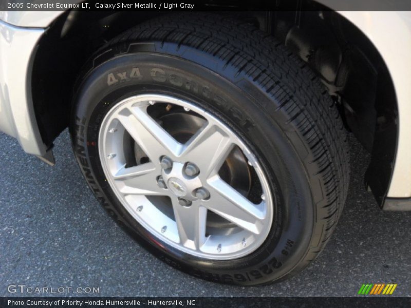 Galaxy Silver Metallic / Light Gray 2005 Chevrolet Equinox LT