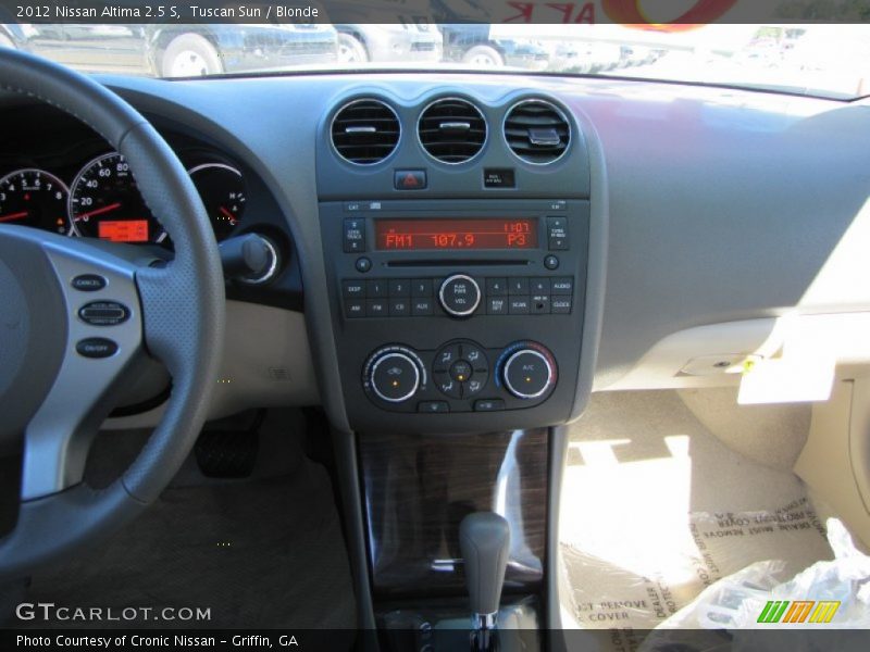 Tuscan Sun / Blonde 2012 Nissan Altima 2.5 S