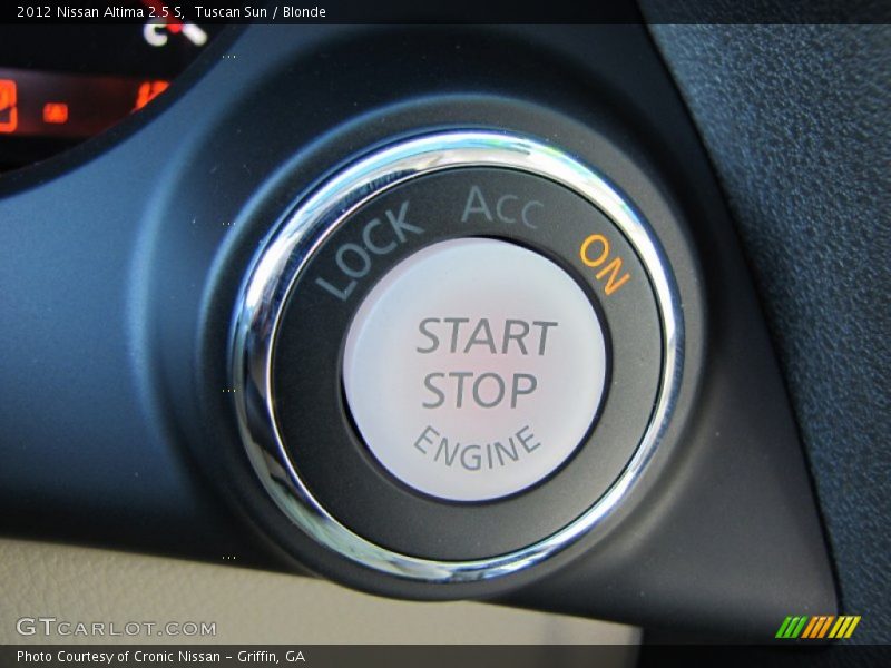 Tuscan Sun / Blonde 2012 Nissan Altima 2.5 S