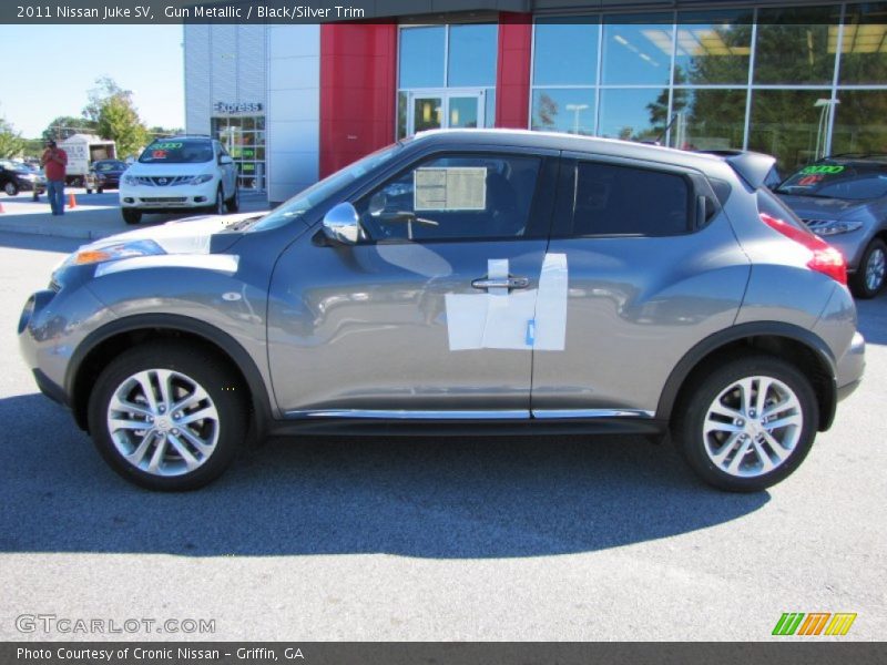 Gun Metallic / Black/Silver Trim 2011 Nissan Juke SV