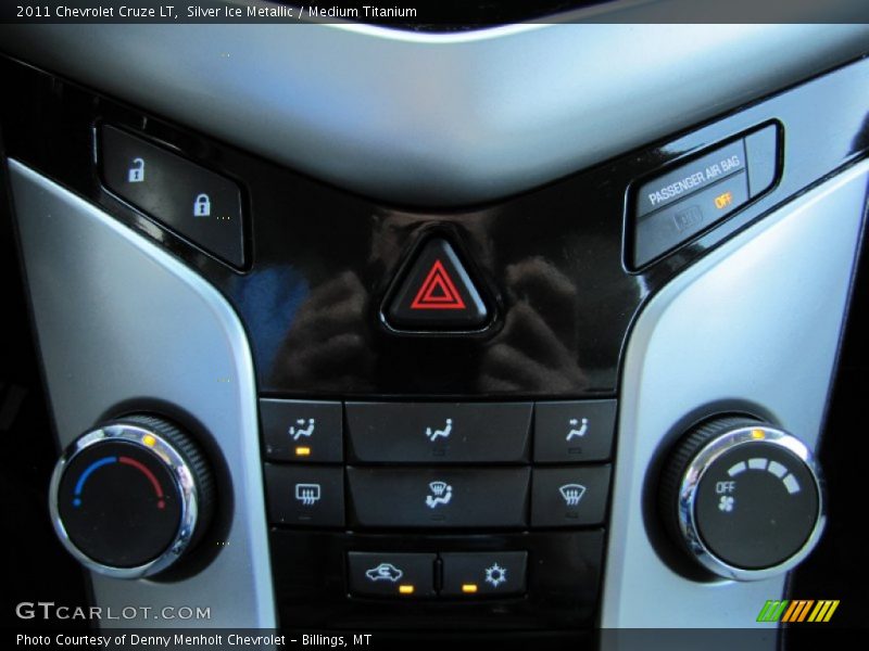 Silver Ice Metallic / Medium Titanium 2011 Chevrolet Cruze LT