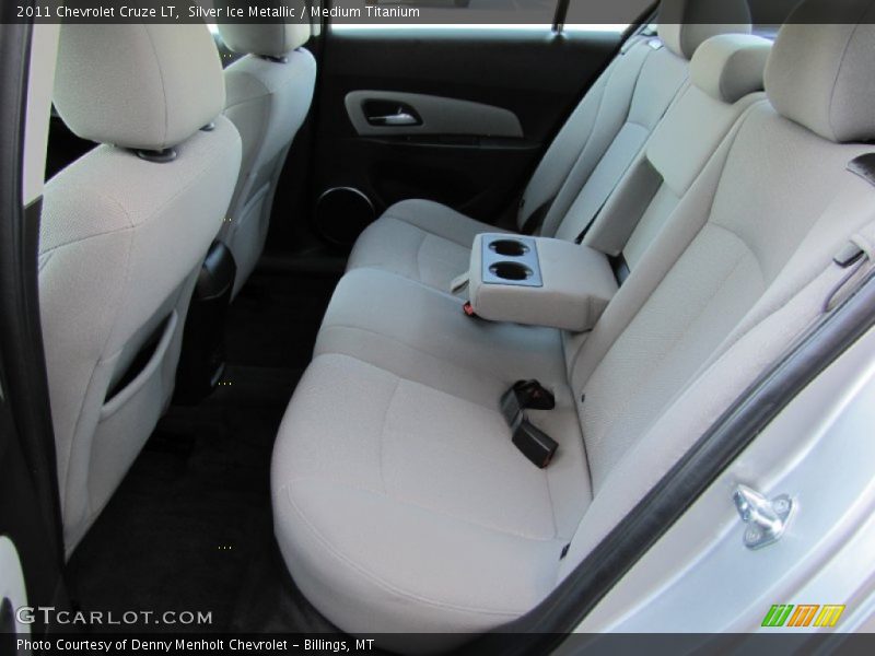 Silver Ice Metallic / Medium Titanium 2011 Chevrolet Cruze LT