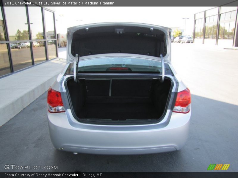 Silver Ice Metallic / Medium Titanium 2011 Chevrolet Cruze LT