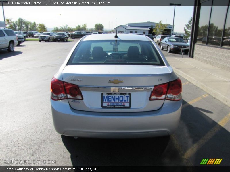 Silver Ice Metallic / Medium Titanium 2011 Chevrolet Cruze LT
