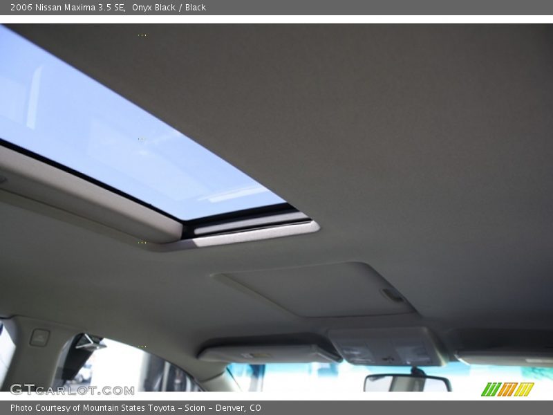 Onyx Black / Black 2006 Nissan Maxima 3.5 SE