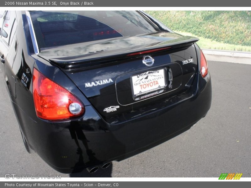 Onyx Black / Black 2006 Nissan Maxima 3.5 SE