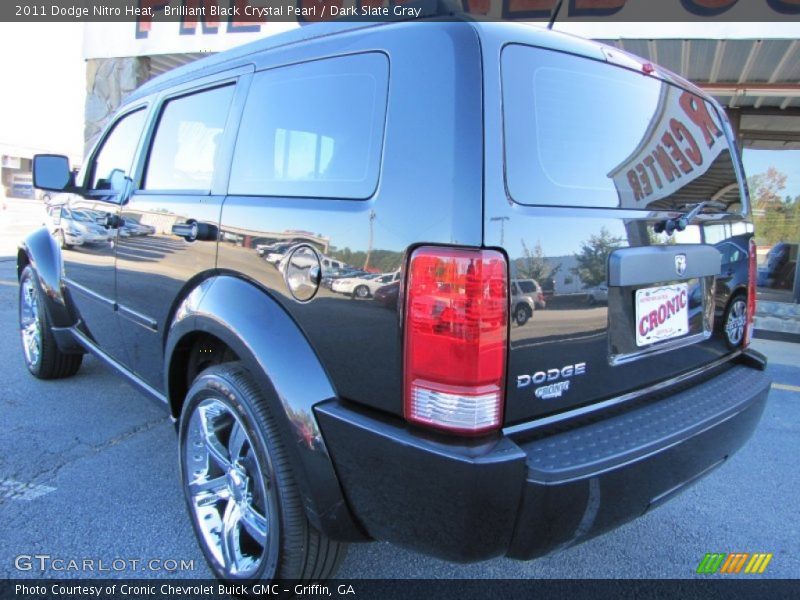 Brilliant Black Crystal Pearl / Dark Slate Gray 2011 Dodge Nitro Heat