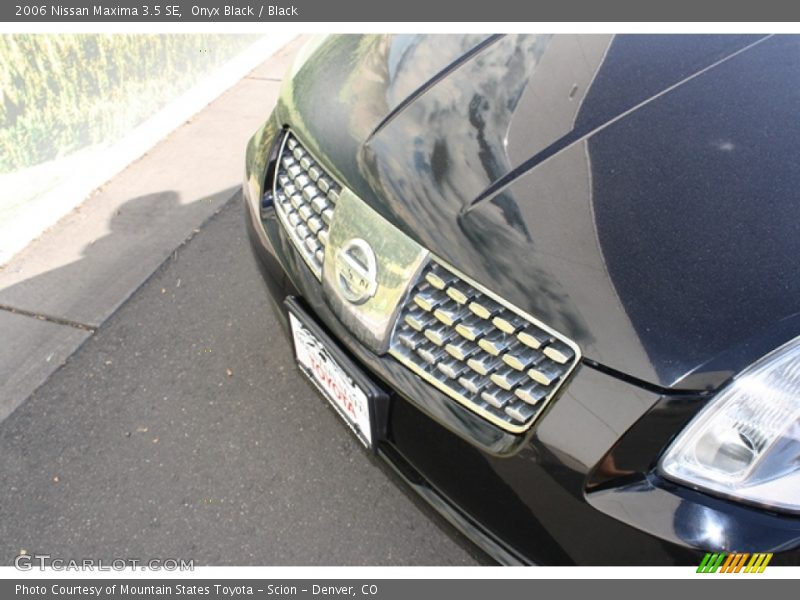 Onyx Black / Black 2006 Nissan Maxima 3.5 SE