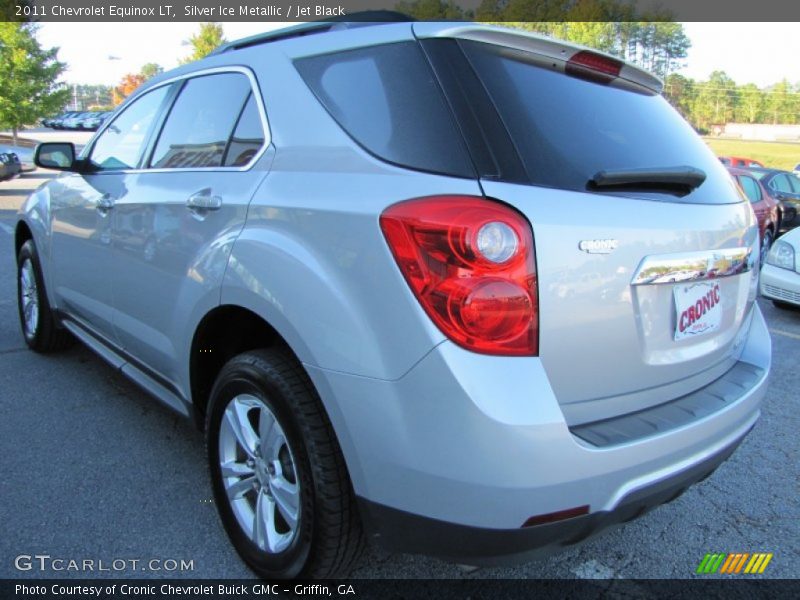 Silver Ice Metallic / Jet Black 2011 Chevrolet Equinox LT