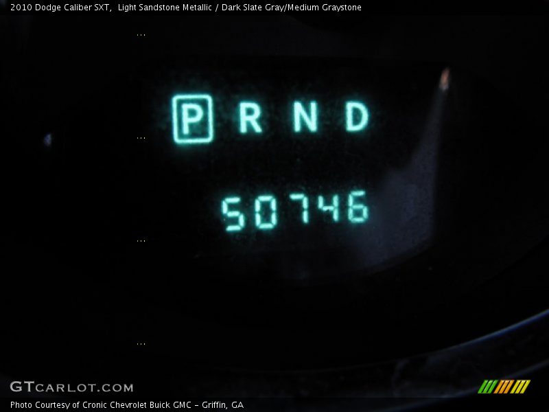 Light Sandstone Metallic / Dark Slate Gray/Medium Graystone 2010 Dodge Caliber SXT