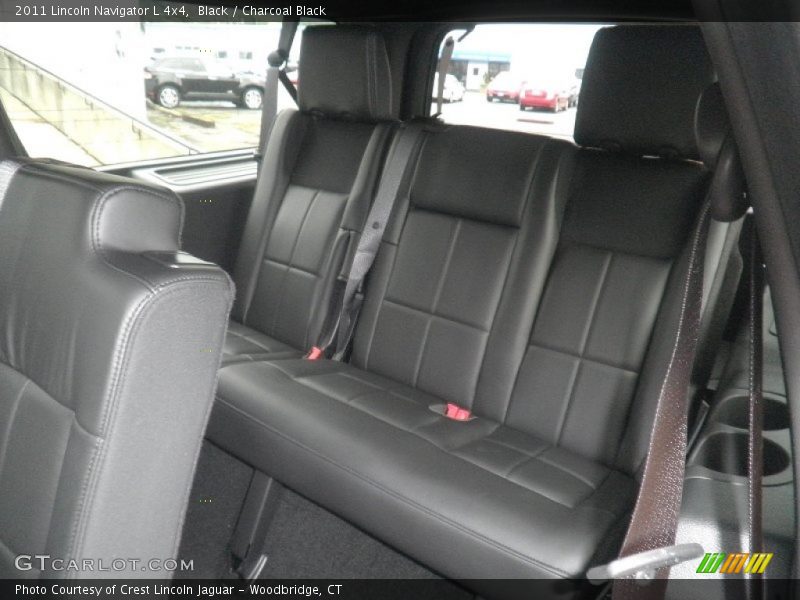 Black / Charcoal Black 2011 Lincoln Navigator L 4x4