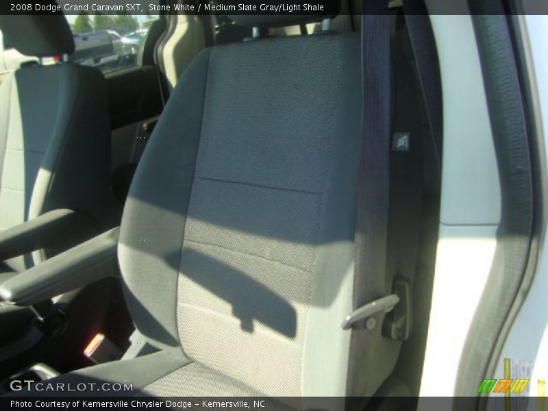 Stone White / Medium Slate Gray/Light Shale 2008 Dodge Grand Caravan SXT