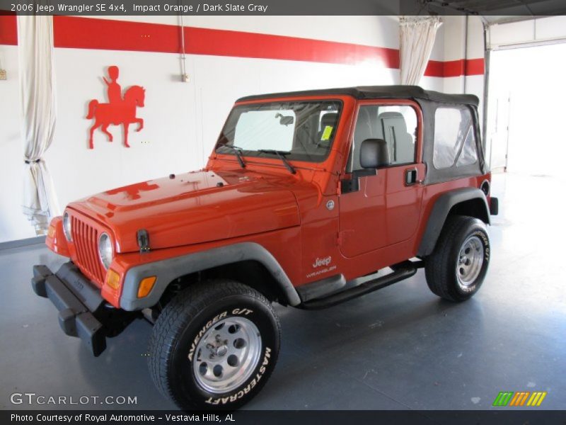 Impact Orange / Dark Slate Gray 2006 Jeep Wrangler SE 4x4