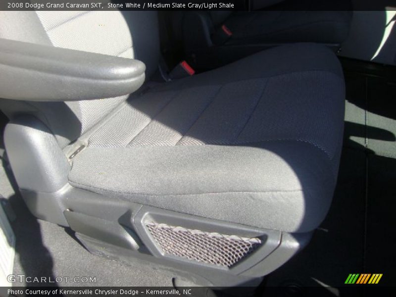 Stone White / Medium Slate Gray/Light Shale 2008 Dodge Grand Caravan SXT