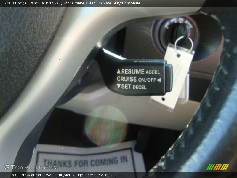Stone White / Medium Slate Gray/Light Shale 2008 Dodge Grand Caravan SXT