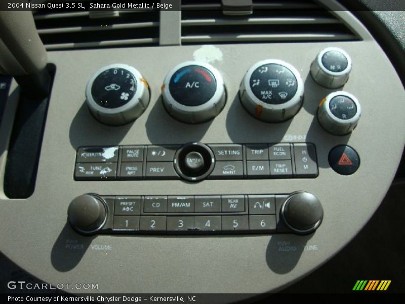 Sahara Gold Metallic / Beige 2004 Nissan Quest 3.5 SL