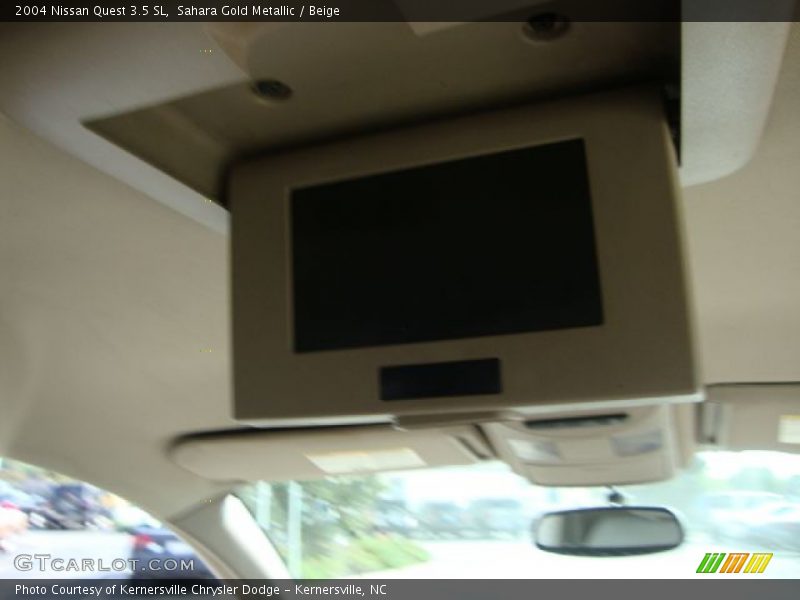 Sahara Gold Metallic / Beige 2004 Nissan Quest 3.5 SL