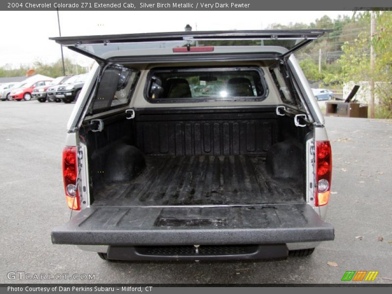 Silver Birch Metallic / Very Dark Pewter 2004 Chevrolet Colorado Z71 Extended Cab