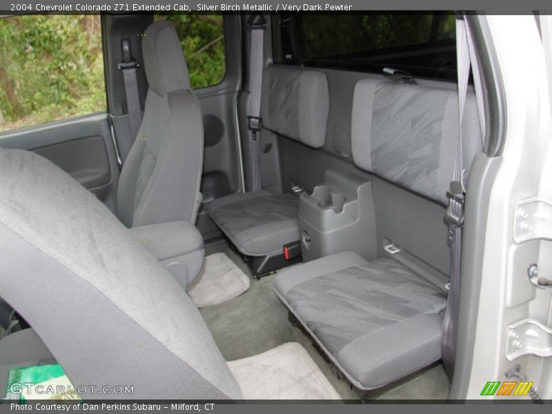 Silver Birch Metallic / Very Dark Pewter 2004 Chevrolet Colorado Z71 Extended Cab