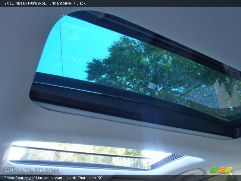 Brilliant Silver / Black 2011 Nissan Murano SL