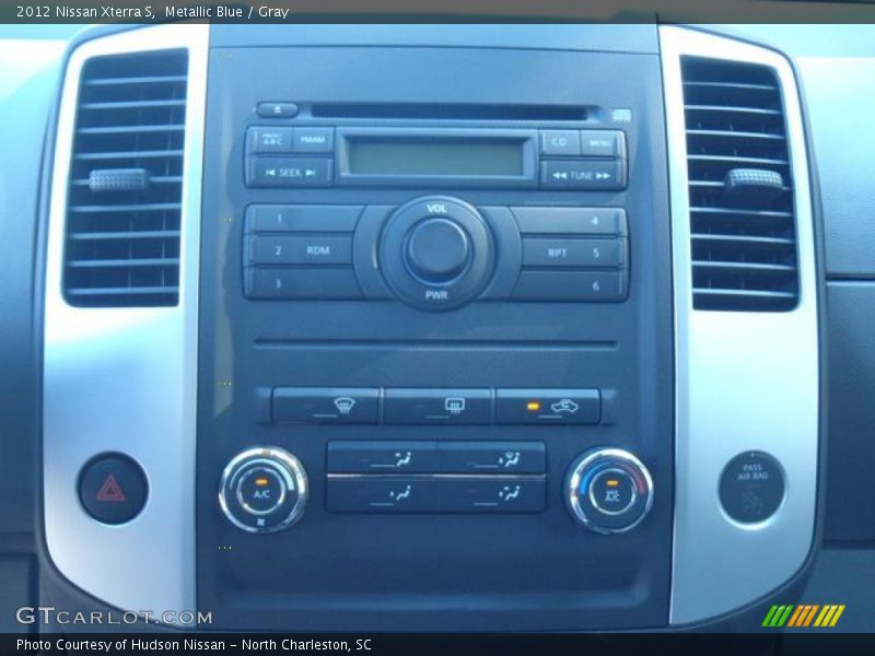 Controls of 2012 Xterra S