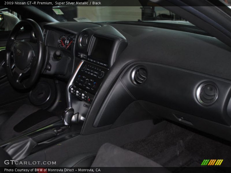 Super Silver Metallic / Black 2009 Nissan GT-R Premium